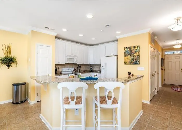 Sunset Island - 39 Fountain Drive West 3f *