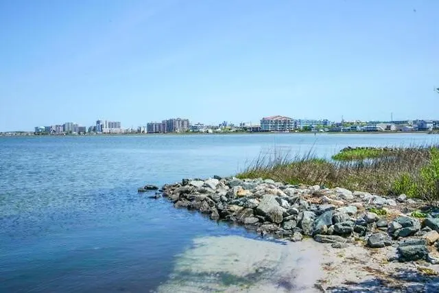 Sunset Island - 39 Fountain Drive West 3f *